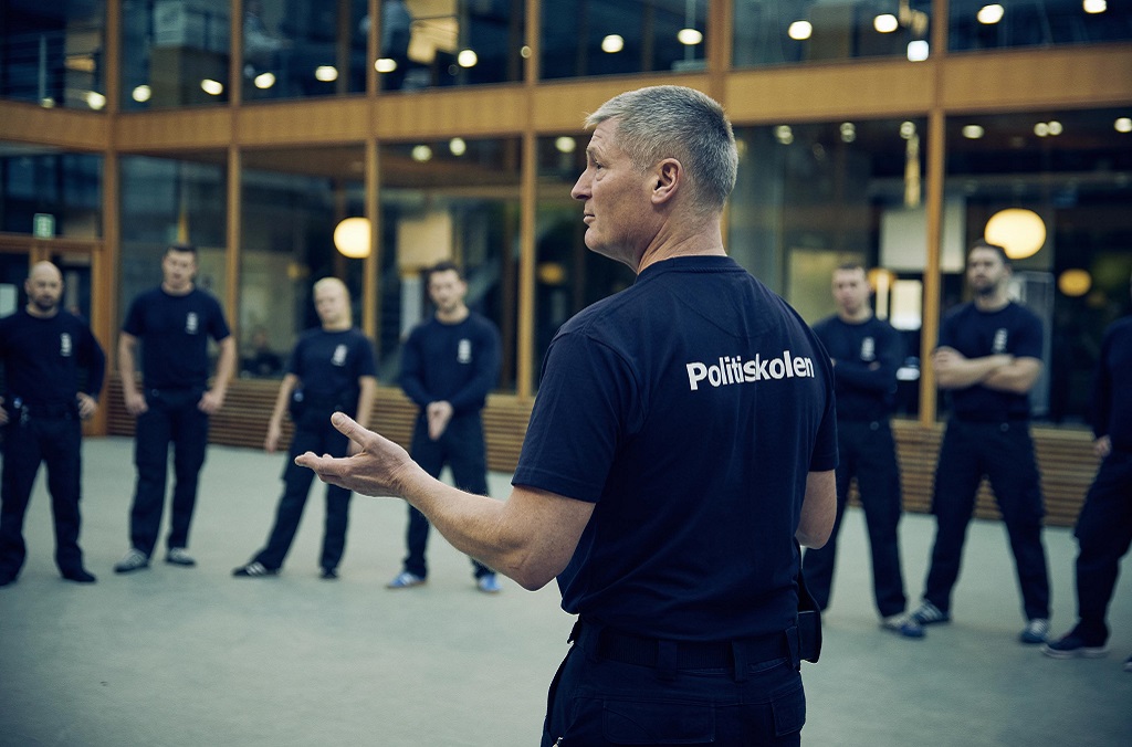 Danish police training Dansk Politiet